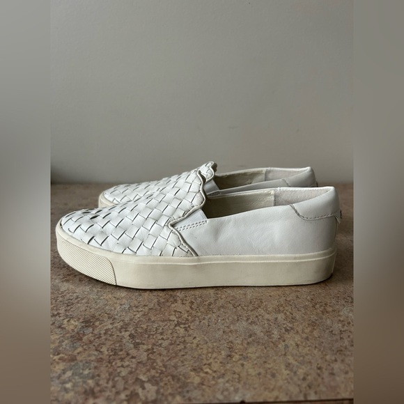 Sam Edelman Women’s Leather Weave Slip On Sneakers size 5.5/35.5 EU - Picture 3 of 10